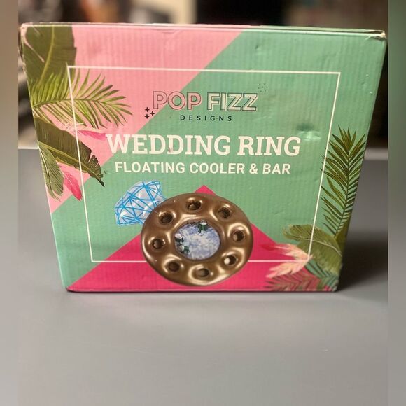 Pop Fizz Designs Wedding Ring Floating Cooler & Bar (Engagement Party) - Picture 2 of 6